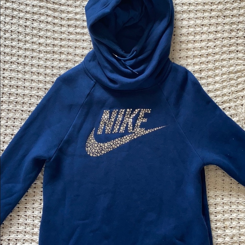 Women’s Nike hoodie sweatshirt